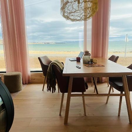 Ekkeroy Lodge - Arctic Living Vadsø エクステリア 写真