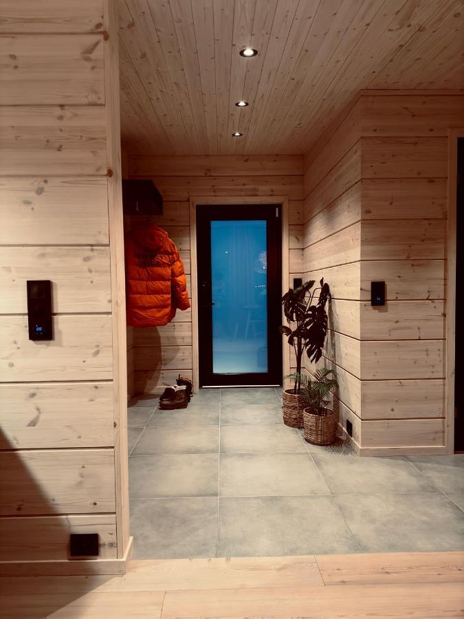 Ekkeroy Lodge - Arctic Living Vadsø エクステリア 写真