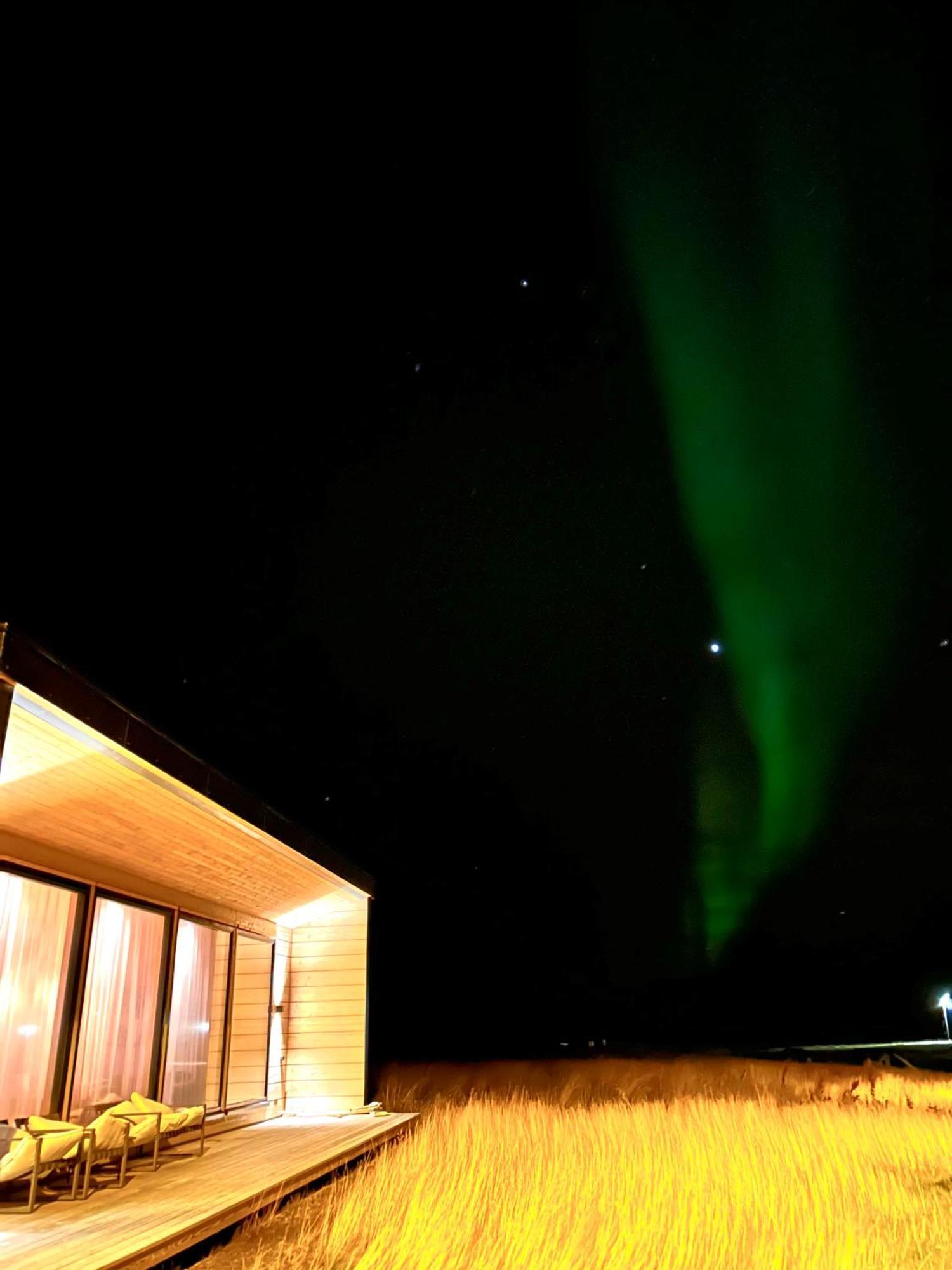 Ekkeroy Lodge - Arctic Living Vadsø エクステリア 写真
